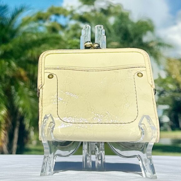 COACH 65th Anniversary Legacy Patent Leather French Frame Wallet White 41505 - Picture 3 of 10